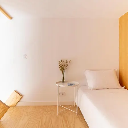 Homestay Casa D Avo Dalina - Quartos Costa de Lavos
